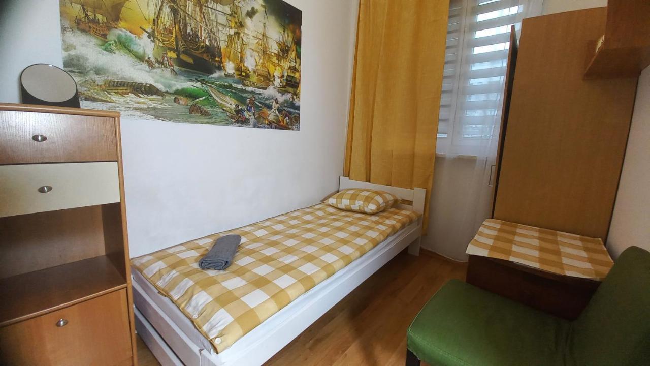 Ivory House Apartment Варшава Екстериор снимка
