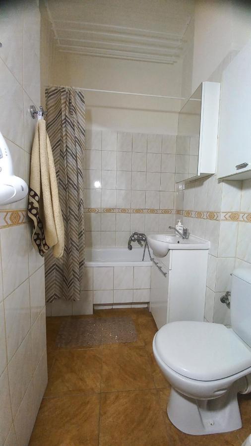 Ivory House Apartment Варшава Екстериор снимка