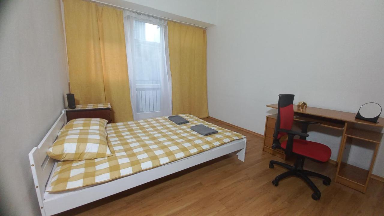 Ivory House Apartment Варшава Екстериор снимка